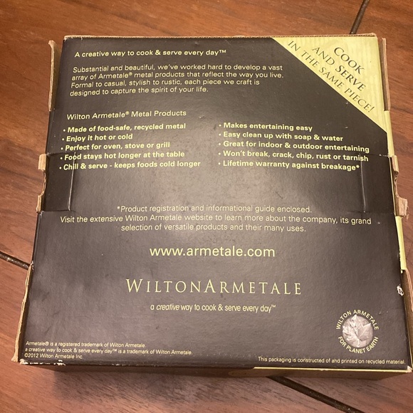 Wilson Armetale Belmont Square serving dish - Picture 3 of 5